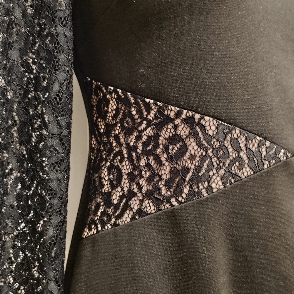 BCBG MaxAzria Stunning little back cocktail dress - Picture 3 of 5